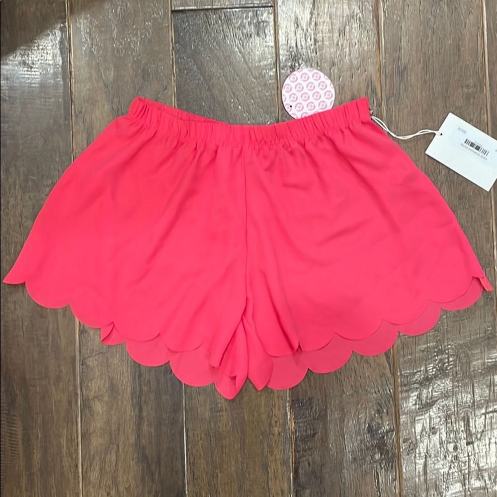Coral Scalloped Edge Shorts